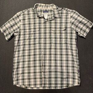 Patagonia El Ray Shirt Mens L Gray Green Check Performance Short Sleeve‎ Snap Up